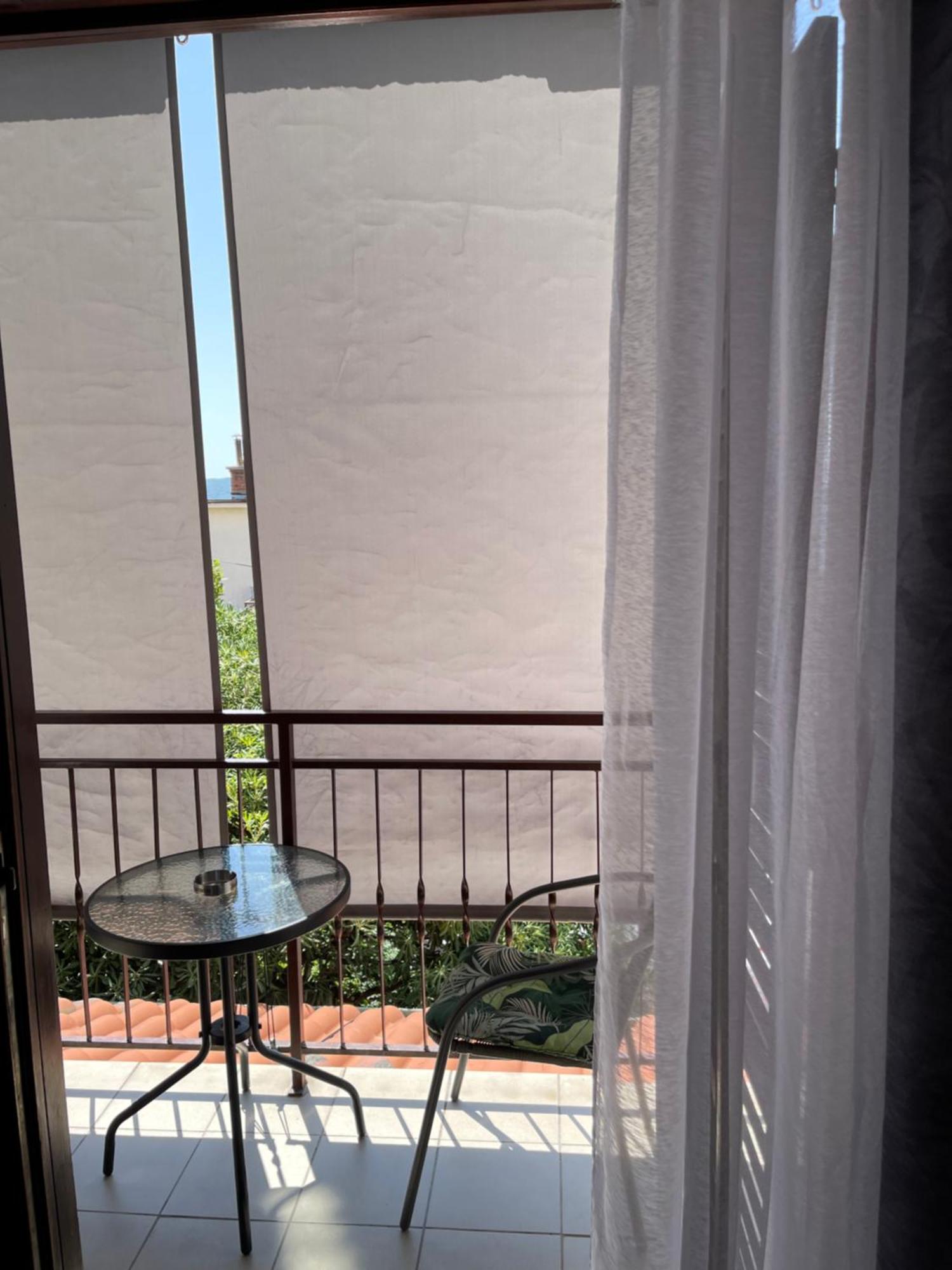 Apartman Hrusta Crikvenica Eksteriør bilde